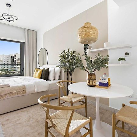 Silkhaus Chic Studio Near Masdar City Park Abu Dhabi Exterior foto